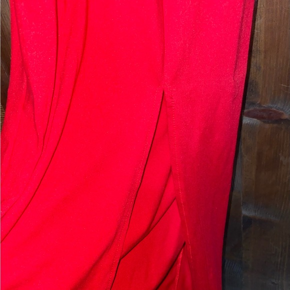 Like New Red Sleeveless Maxi Dress Slit In Back, size M, smoke free home - Picture 3 of 4